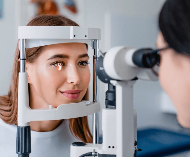 woman diabetic eye exam at VisionQuest