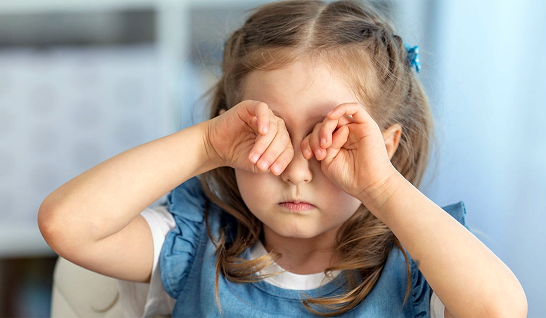 Recognizing the Signs and Symptoms of Myopia in Children