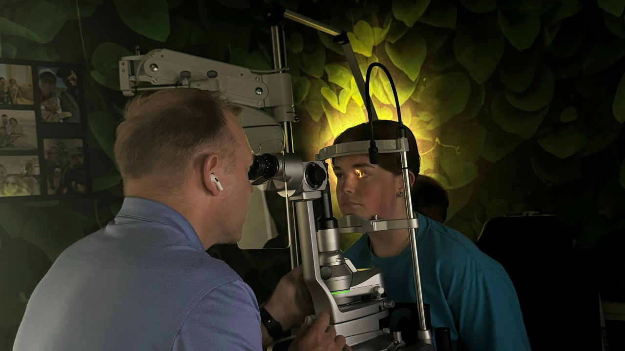 Among the many errands and celebrations, one thing you don’t want to overlook is your eye health. VisionQuest Child Patients