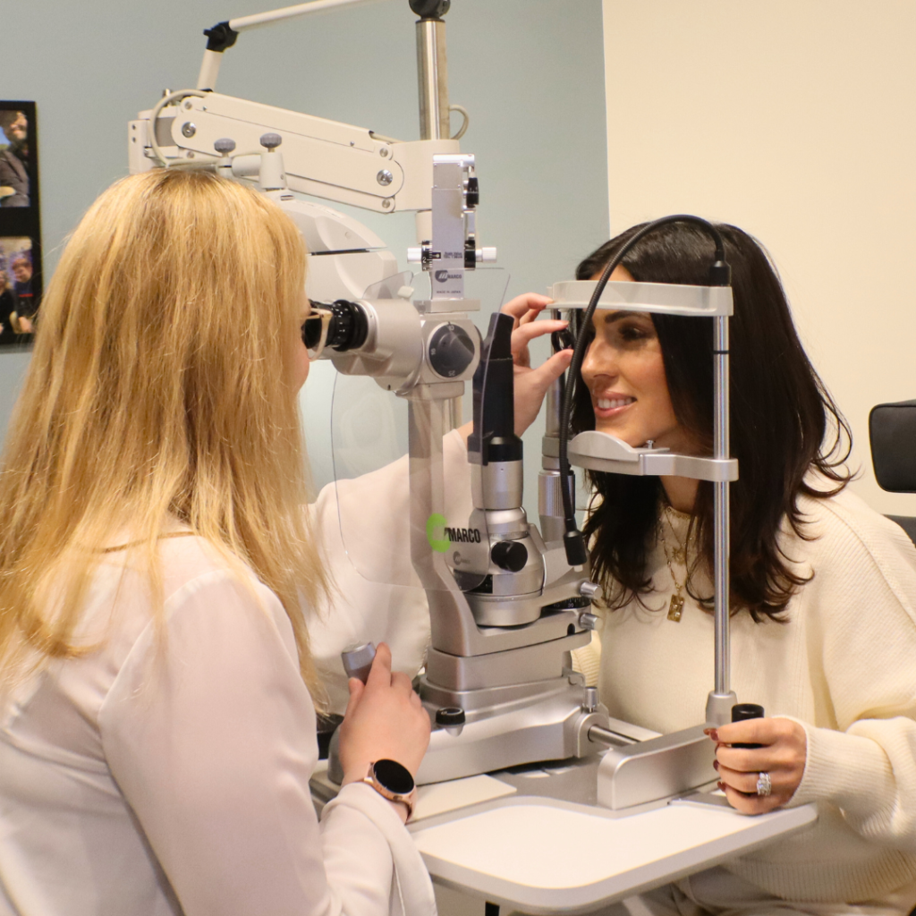 vision changes symptoms