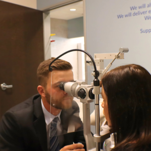 diabetic eye doctor
